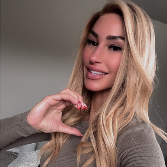 Meet your Posher, Jesse - Picture 4 of 5